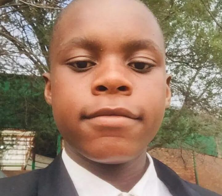 Cavix – South African – Zimbabwean rapper, singer and songwriter